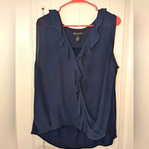 White House Black Market blouse sz XL